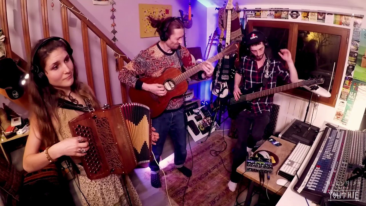 YOUTHIE MEET. ALKEMIST - NOMAD SPIRIT LIVE SESSION