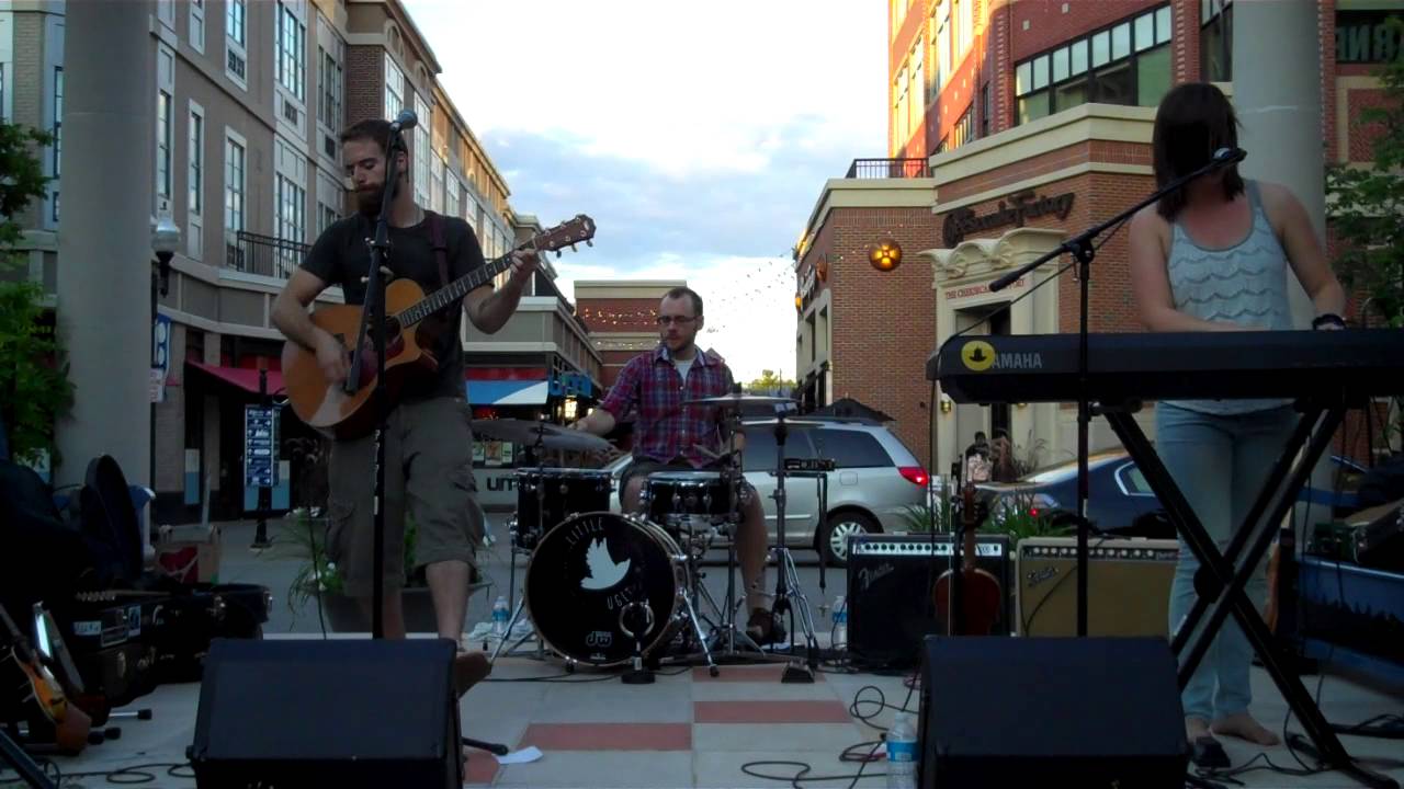 Little Ugly (feat. Mike Forgette) - Live at Blue Back Square, 8.11.13 (Set 2)