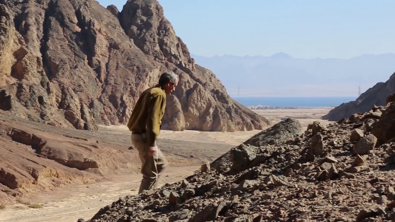 Where is the real Red Sea crossing site? Road To Sinai - Part 1 - The Crossing