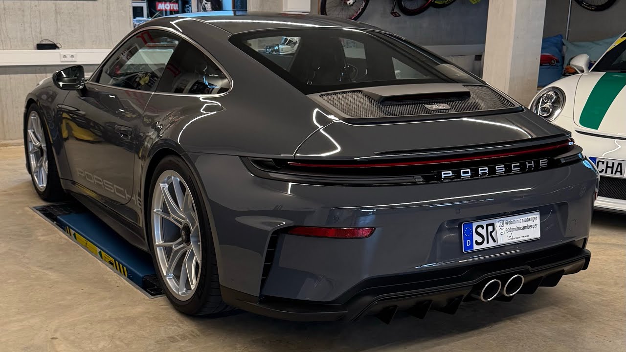 How the 992.2 GT3 touring sounds like with the new Leichtbau Sportschalensitze (klappbar).