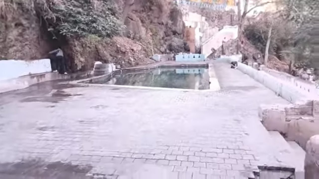 explorando las  pilas de oblatos entrando por la col Jalisco 