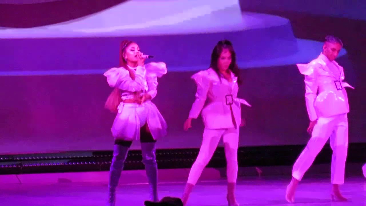 2. Ariana Grande Globe Arena 7 October 2019 Sweden.