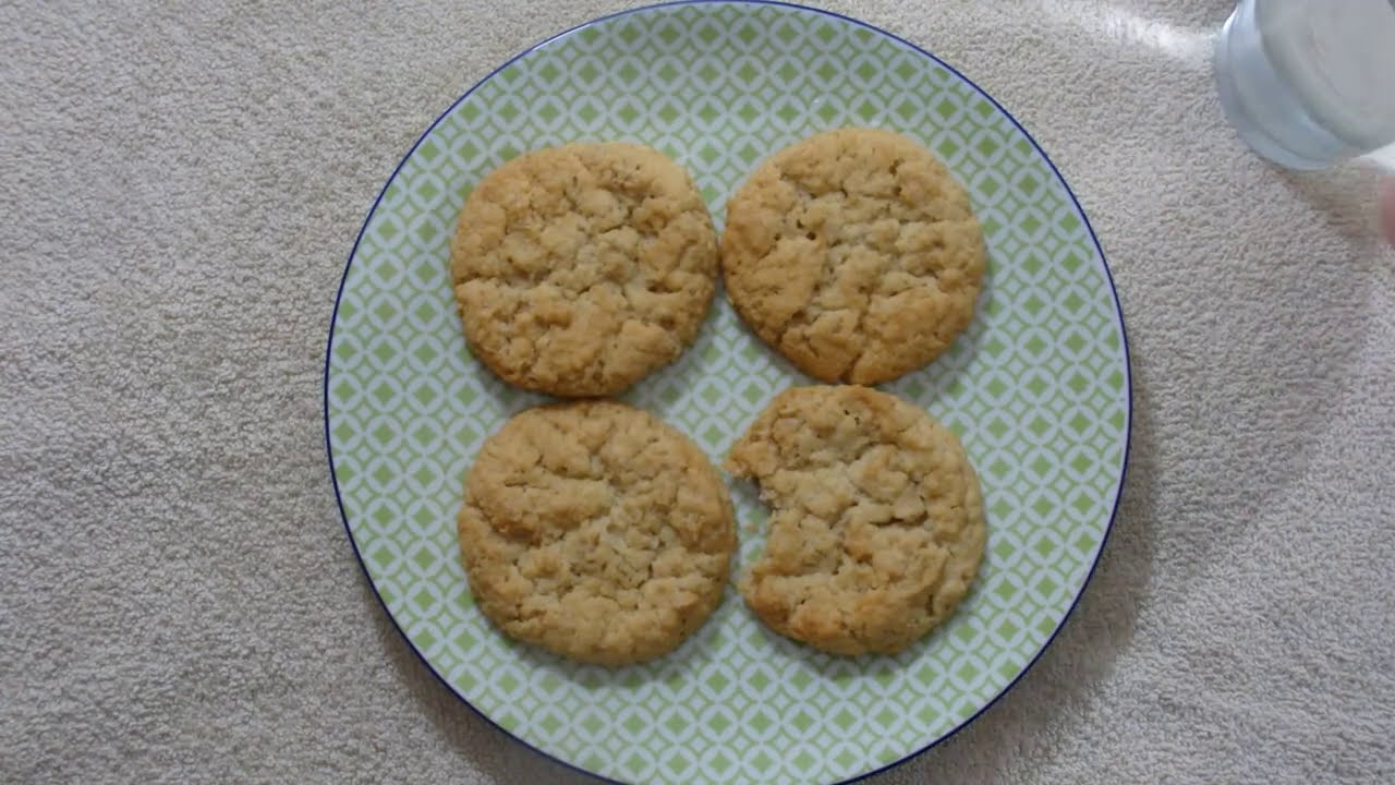 ASMR - Anzac Biscuits - Australian Accent - Quietly Whispering & Chewing Australian Snack Foods