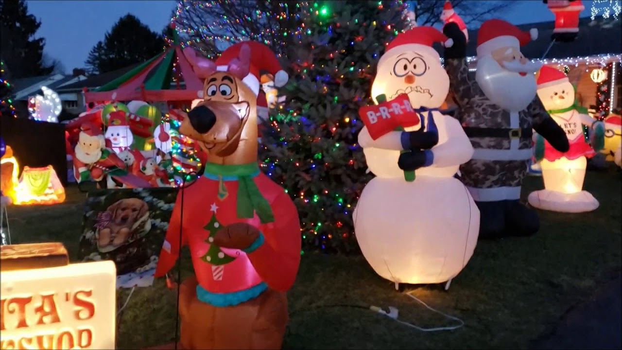 Dads Christmas Display 2019