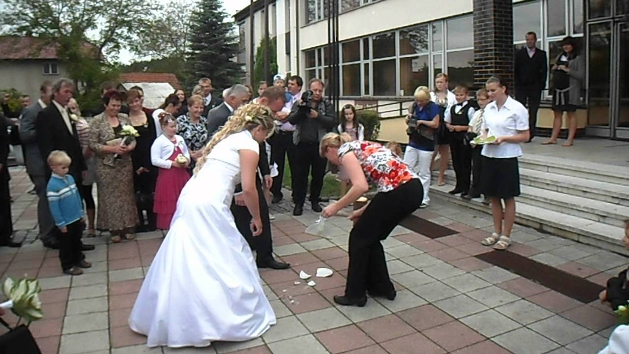 Czech Village Wedding Tradition SAM 6517