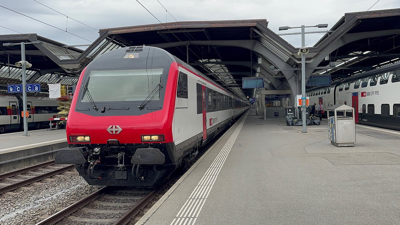 Ausfahrt des (SBB EW IV) beim Zürich Hauptbahnhof