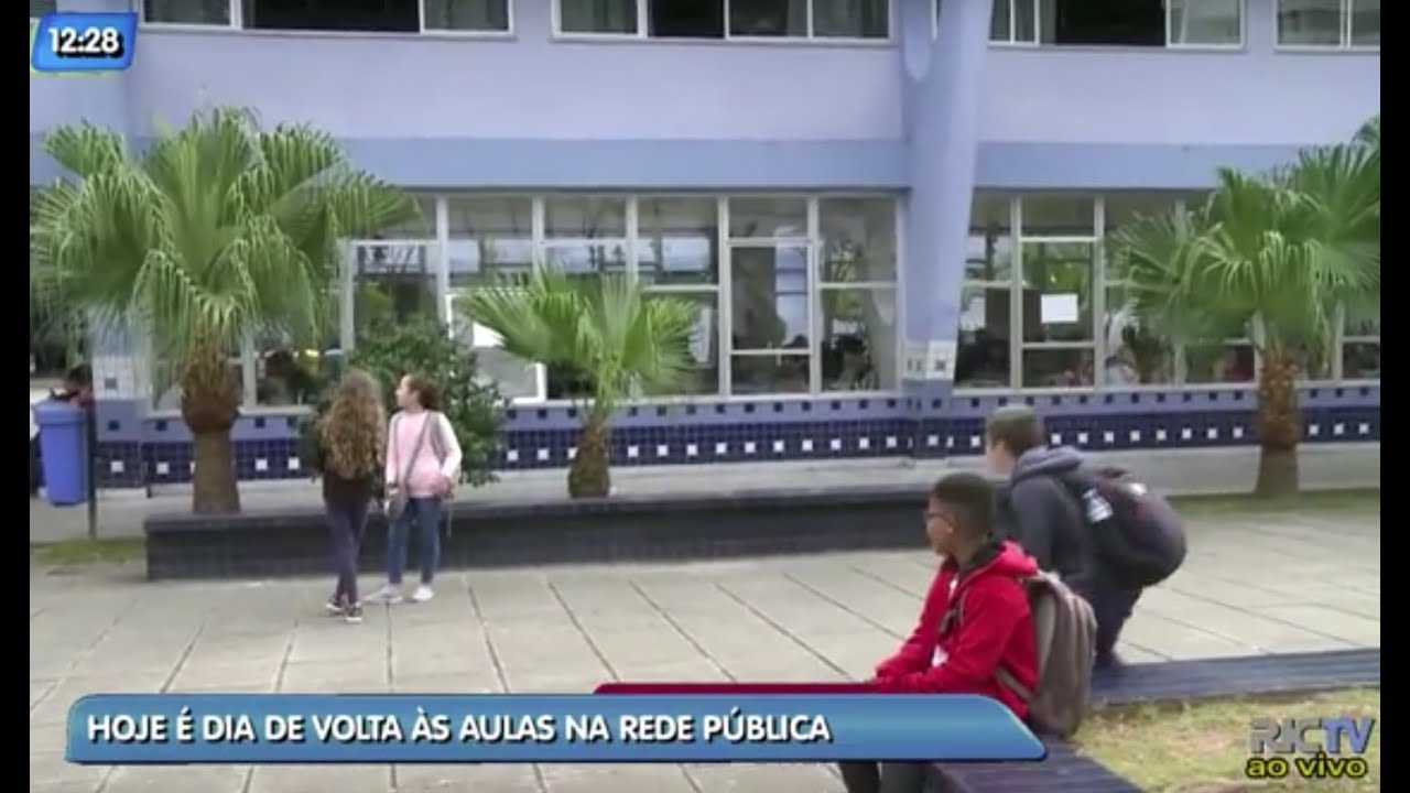 Luiz Carlos Prates: mais de 500 mil alunos voltam às aulas nesta segunda-feira em SC