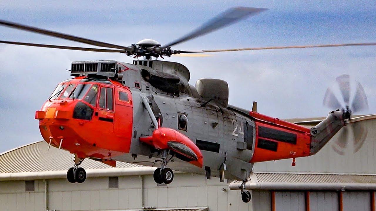 Westland Sea King Has.5 / XZ920 / Landing & Takeoff at Heli Operations Portland