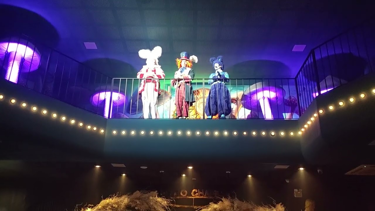 Restaurante Alice e o Chapeleiro (Apresentação Pt2) - Gramado