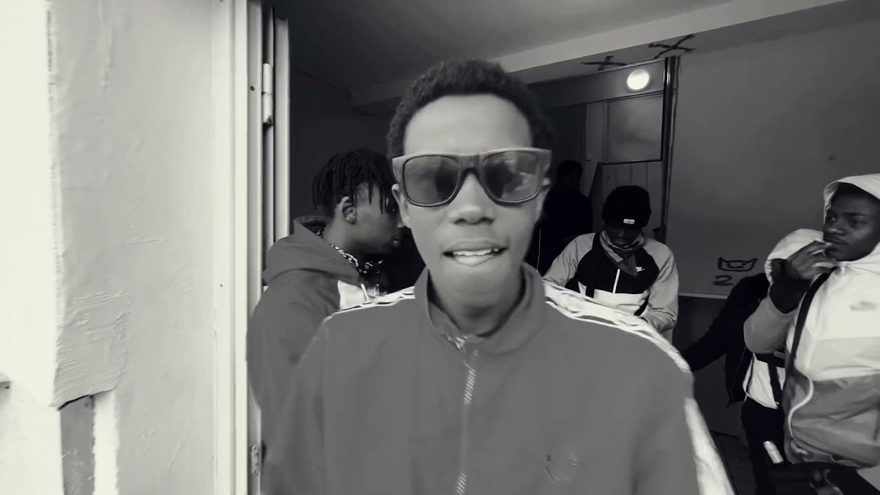 Lebaco des bacos - 2 €uros (clip officiel )