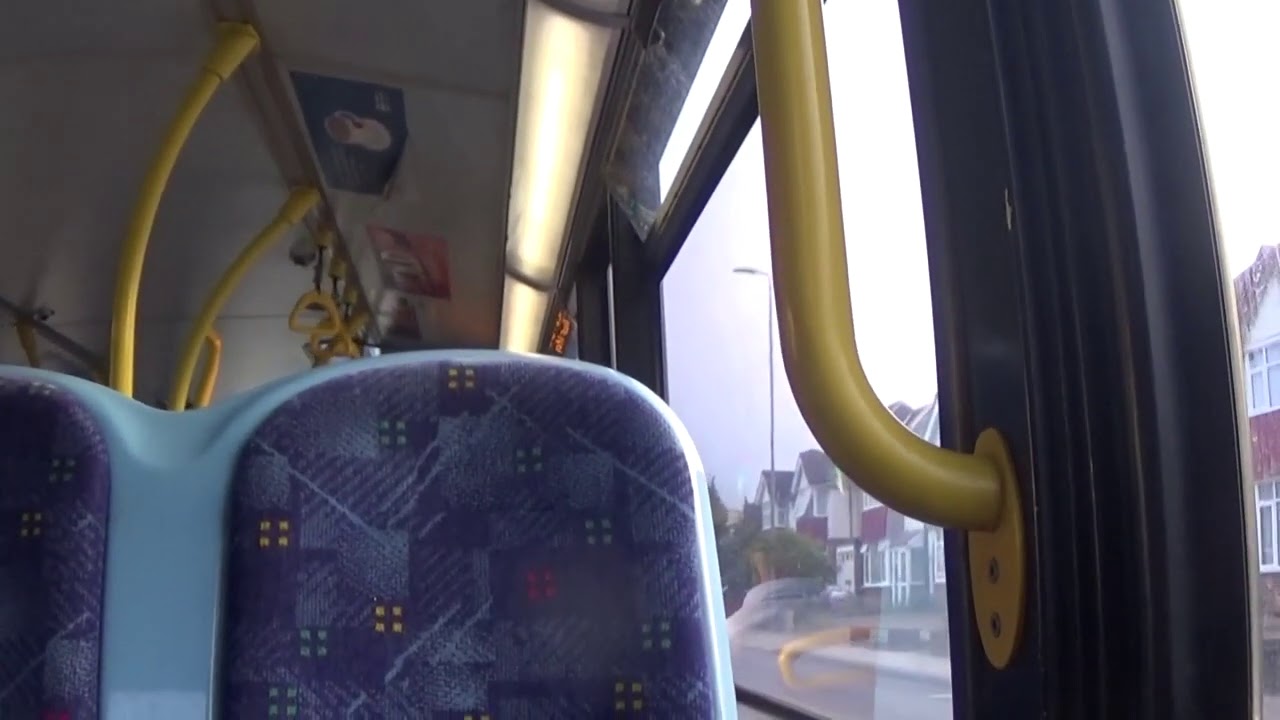 Kickdown - Metrobus Enviro400 E78, LX57CKG - route 208