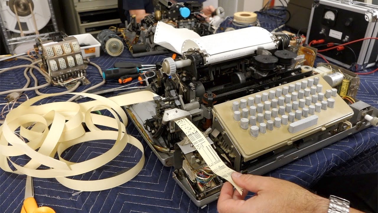 Teletype ASR 33 Part 8: Paper Tape Punch