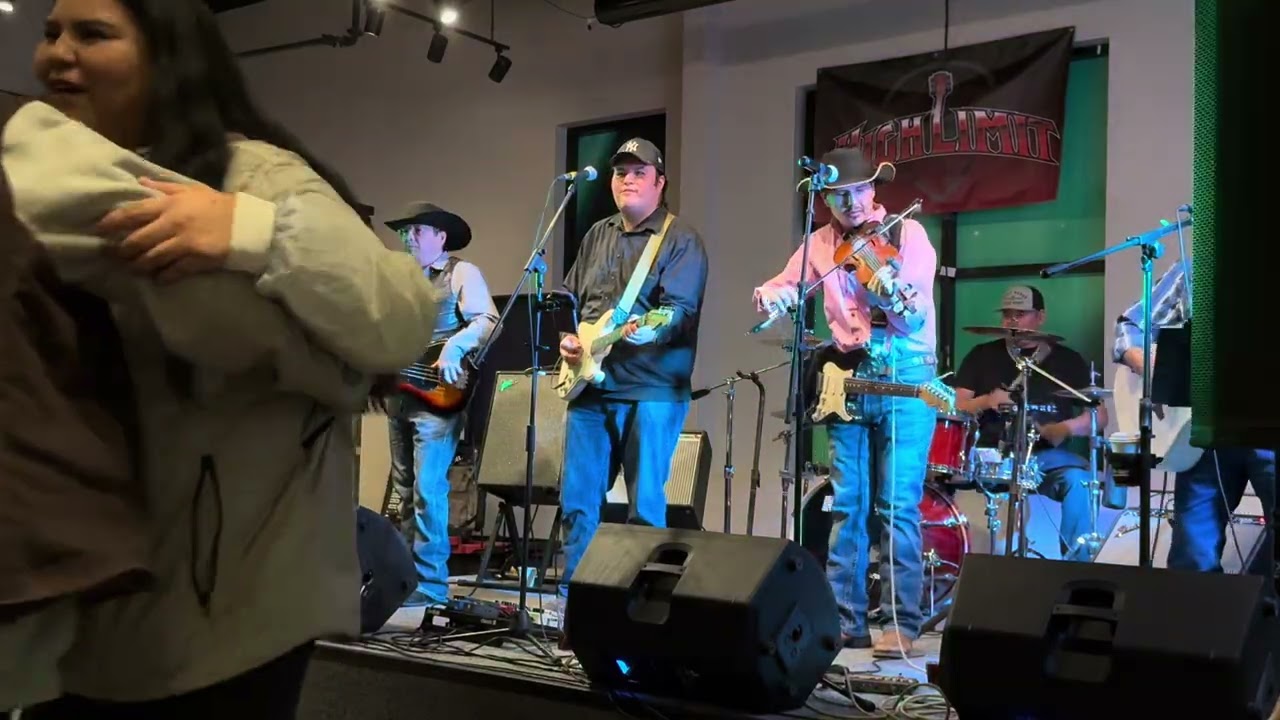 HighLimit Band - fiddle 🎻🎻🎻🎻