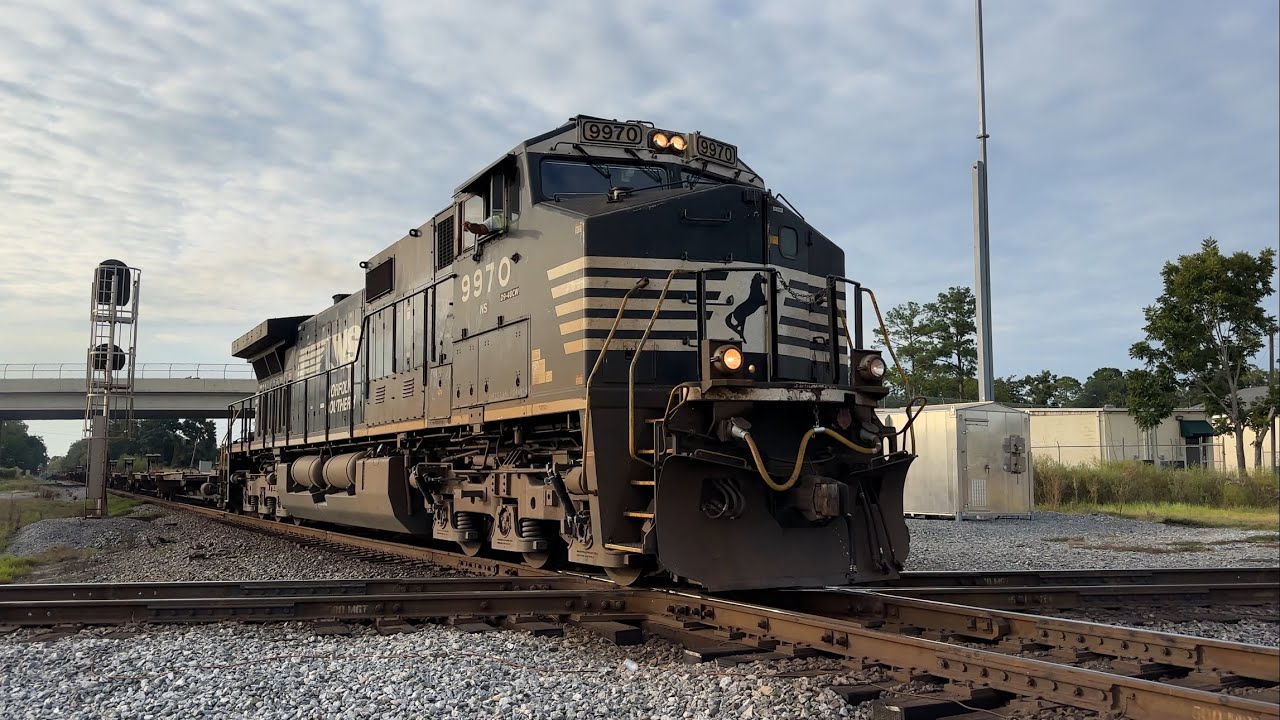 NS and CSX action in Valdosta Ga | October 1, 2025
