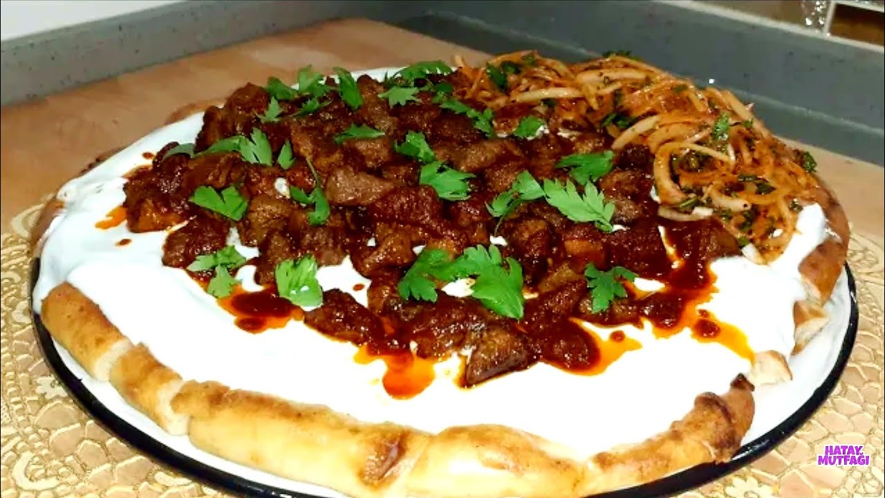 BAĞIMLISI OLACAĞINIZ LEZZETİ VE G&Ouml;RSELLİĞİ İLE M&Uuml;KEMMEL BİR PİDELİ TİRİT KEBABI TARİFİ !!