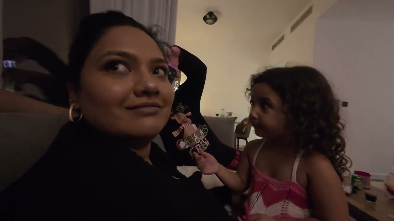 FIRST VLOG!! | Christmas in Dubai | Cozy Family Day at My Sister’s Home