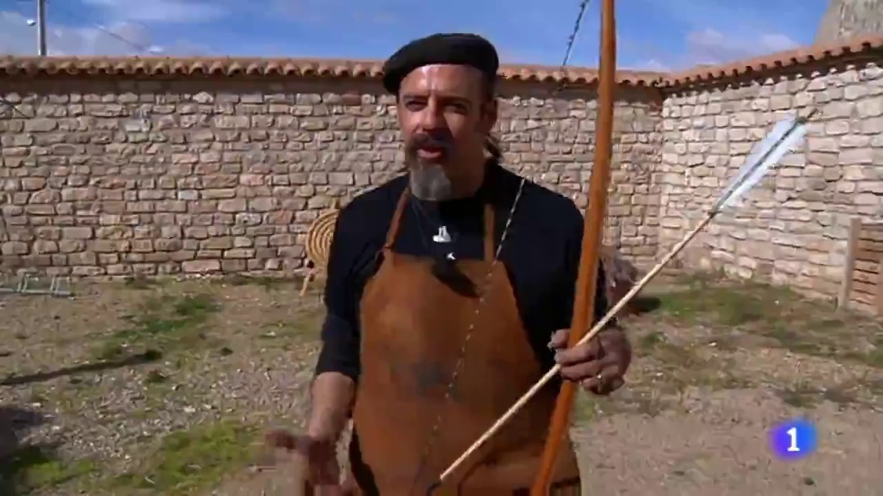 Fragmento de TVE Aquí la tierra donde sale Vida Primitiva.