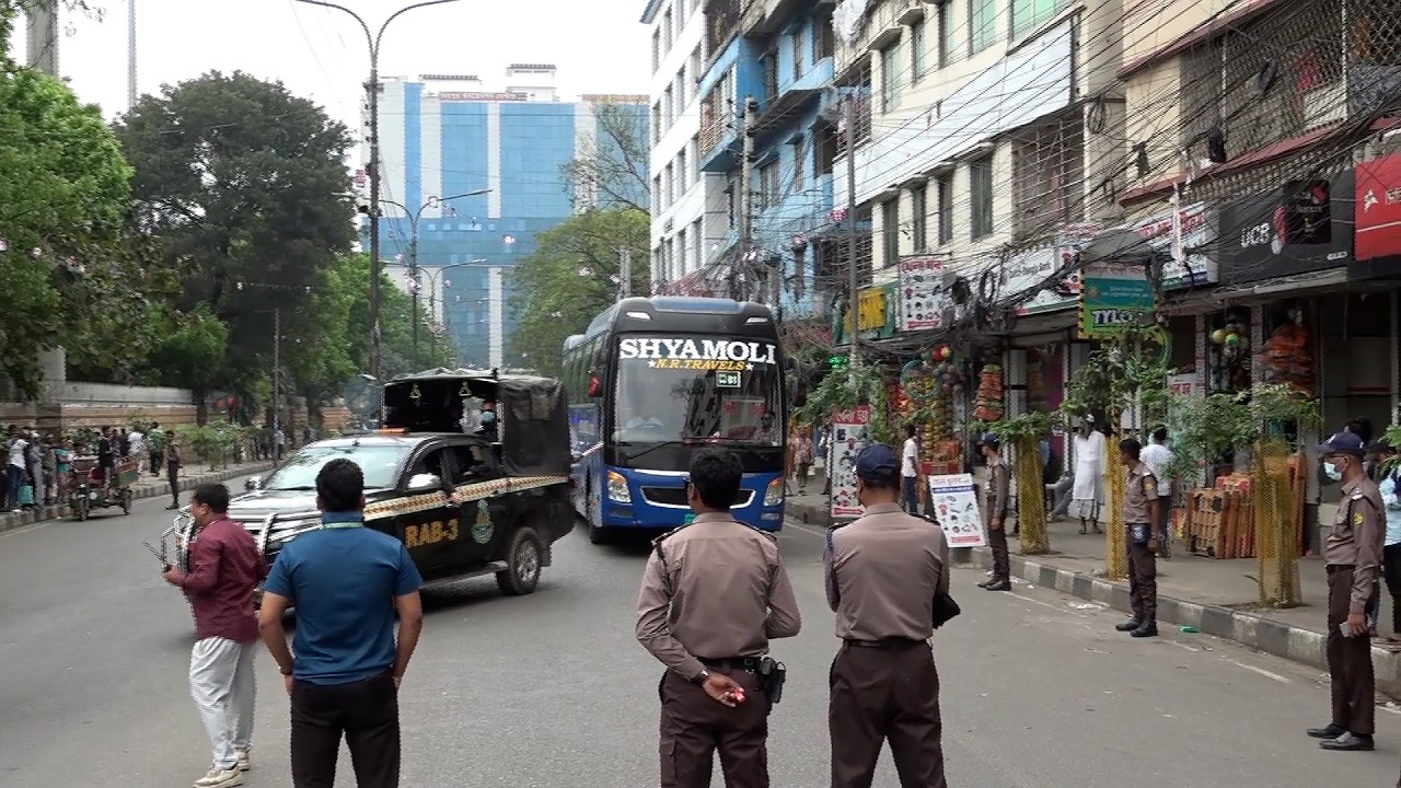 Pak vs Ban teams reached Shere Bangla stadium for 1st Odi | Colours outside stadium