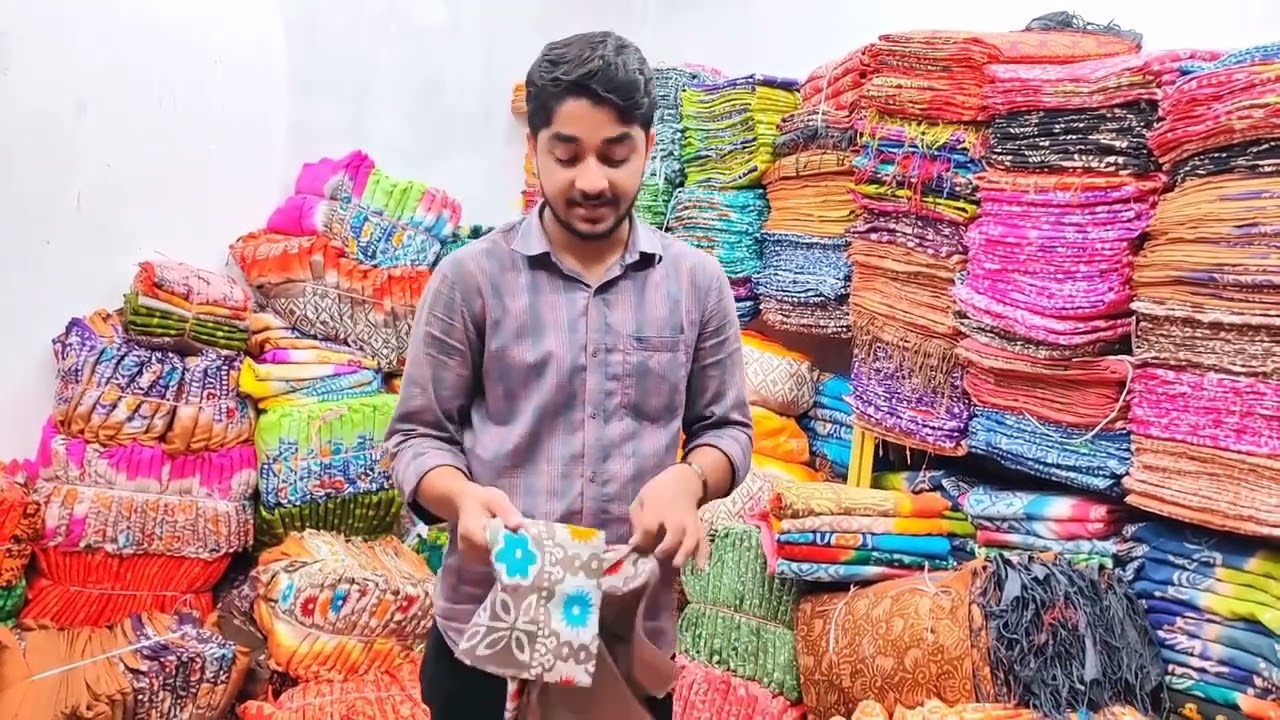 সরাসরি কুমিল্লা কারখানা থেকে সিল্ক বাটিক থ্রি পিছ।  পাইকারি এবং খুচরা নিতে যোগাযোগ করুন 01306582951.