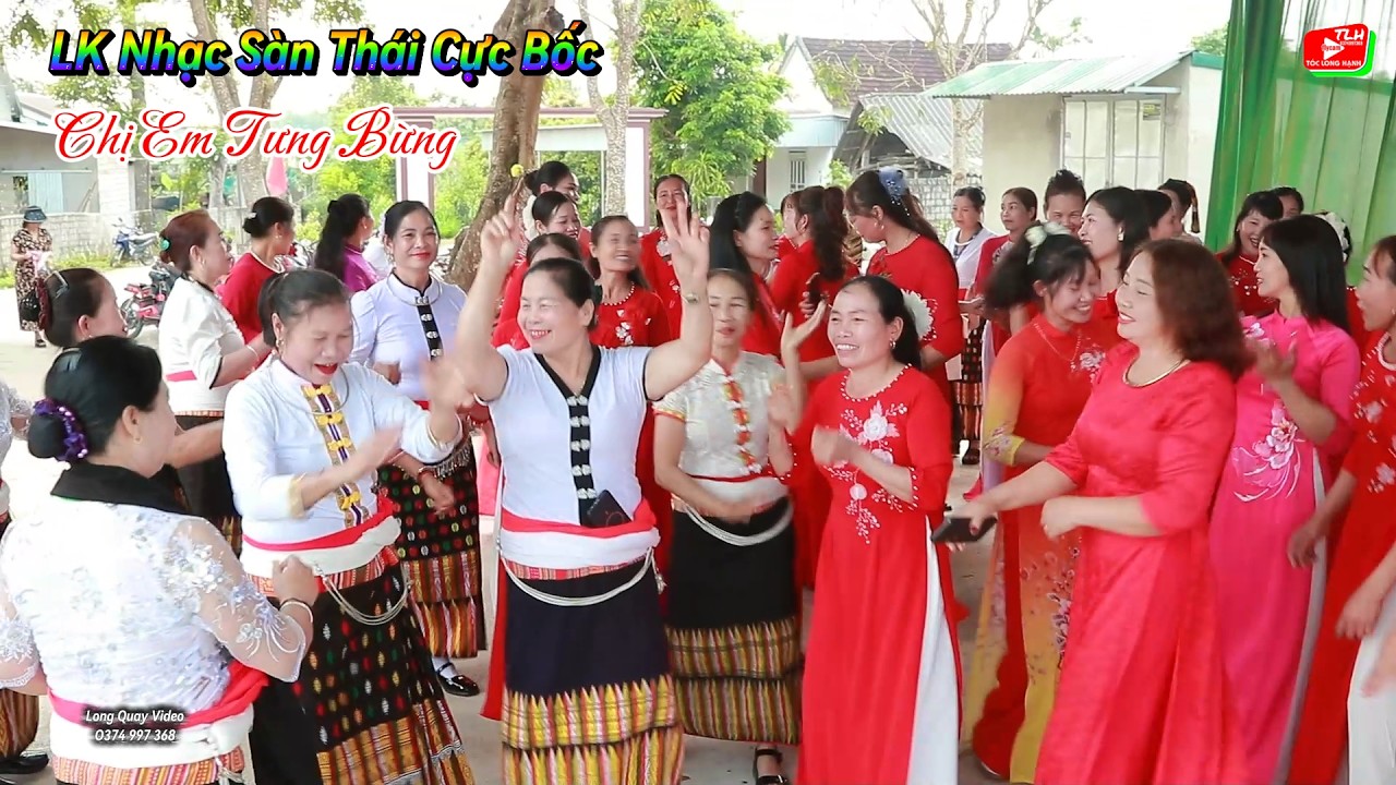 Chị Em Tân Quang Tưng Bừng Nhảy Suýt Quên Cả Làm Lễ Trong Ngày 8/3 - LK Nhạc Sàn Thái Cực Bốc