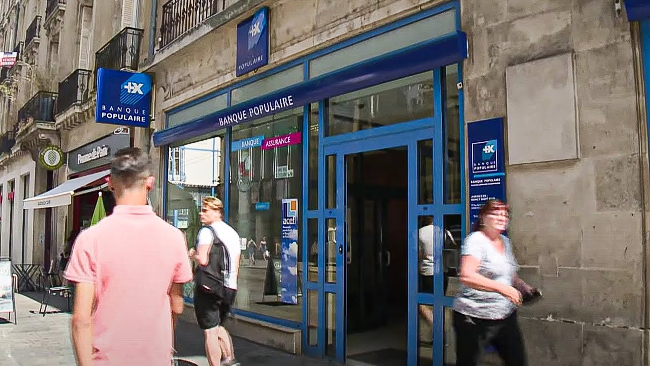 Frais bancaires, comment les éviter ?