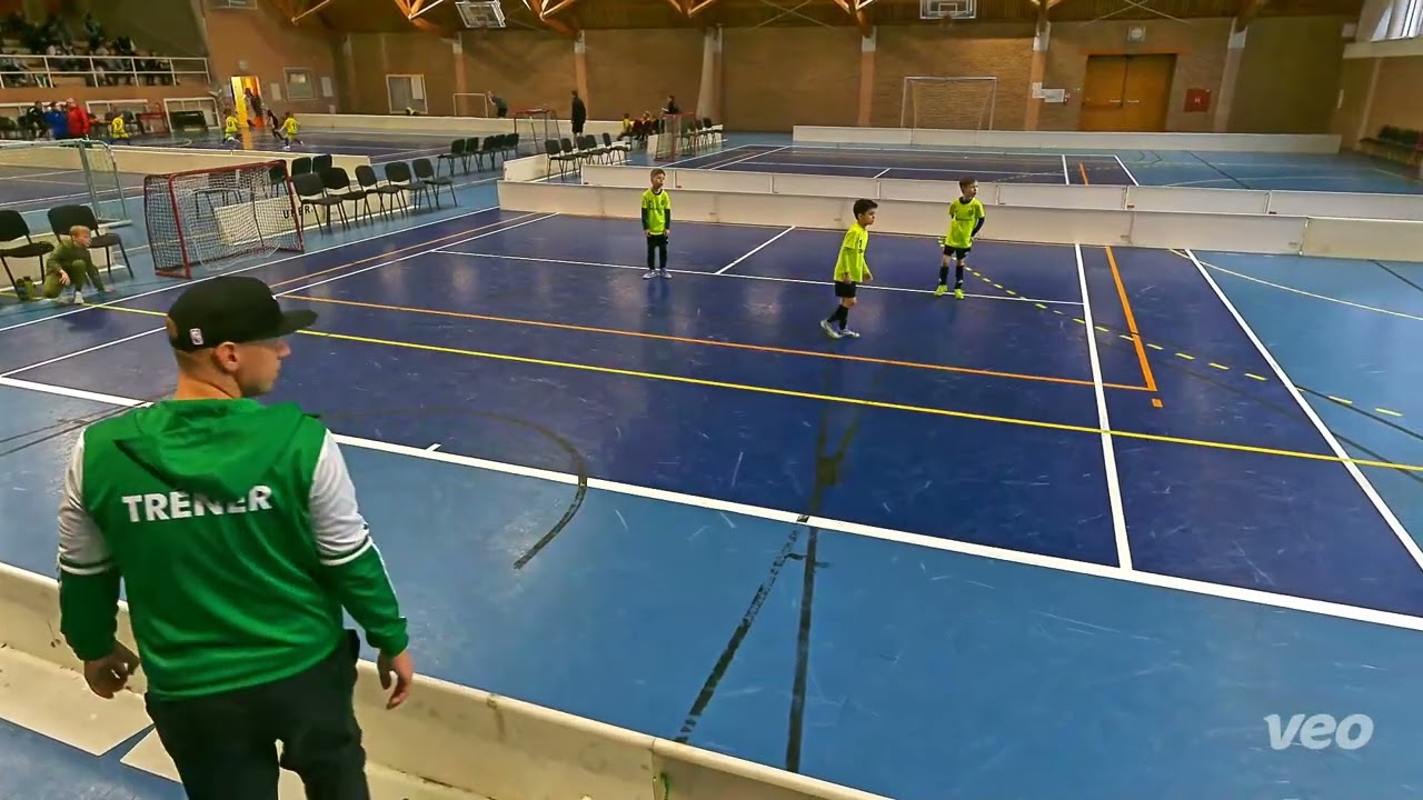 Iskra U7 vs U7