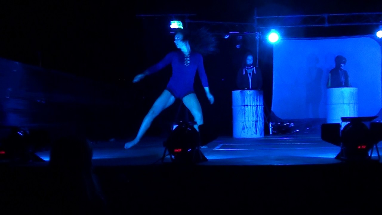Olivia Solo danse