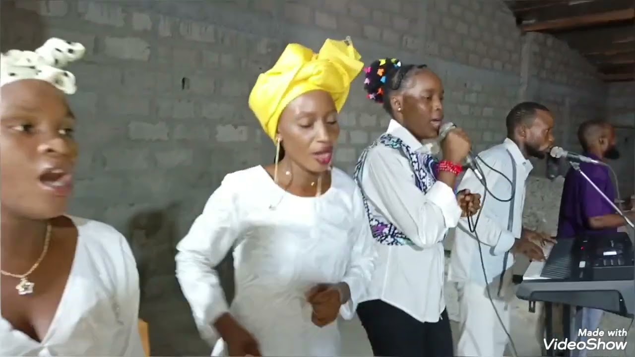 Extension moukondo part2: nuit de prière,abonnez vous sur notre chaîne MSAS