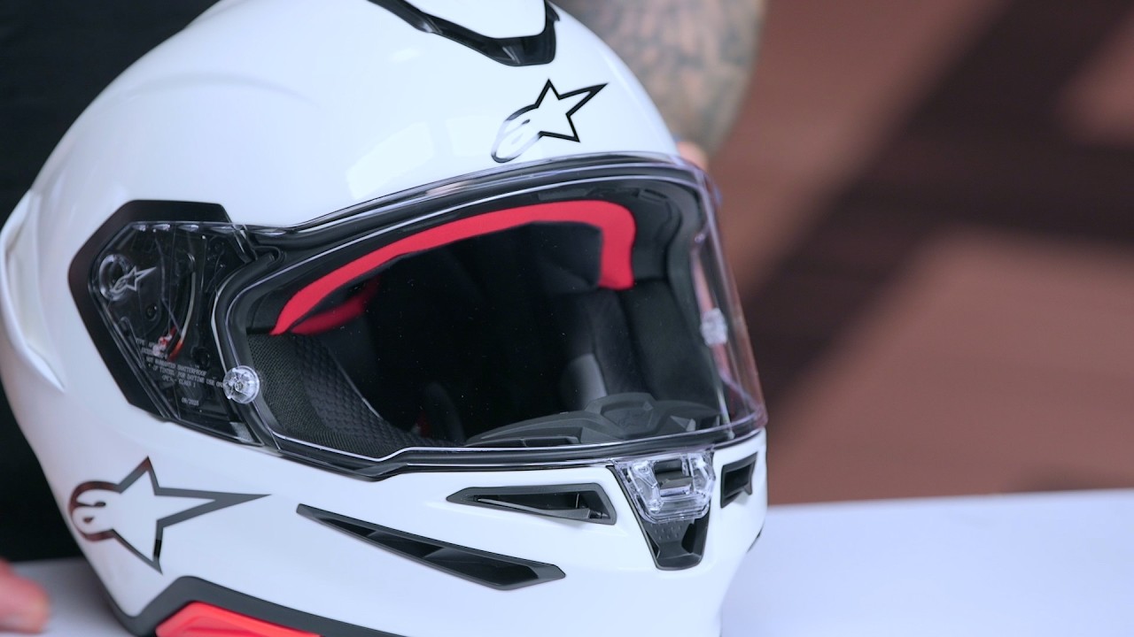 Обзор шлема Alpinestars S-R7