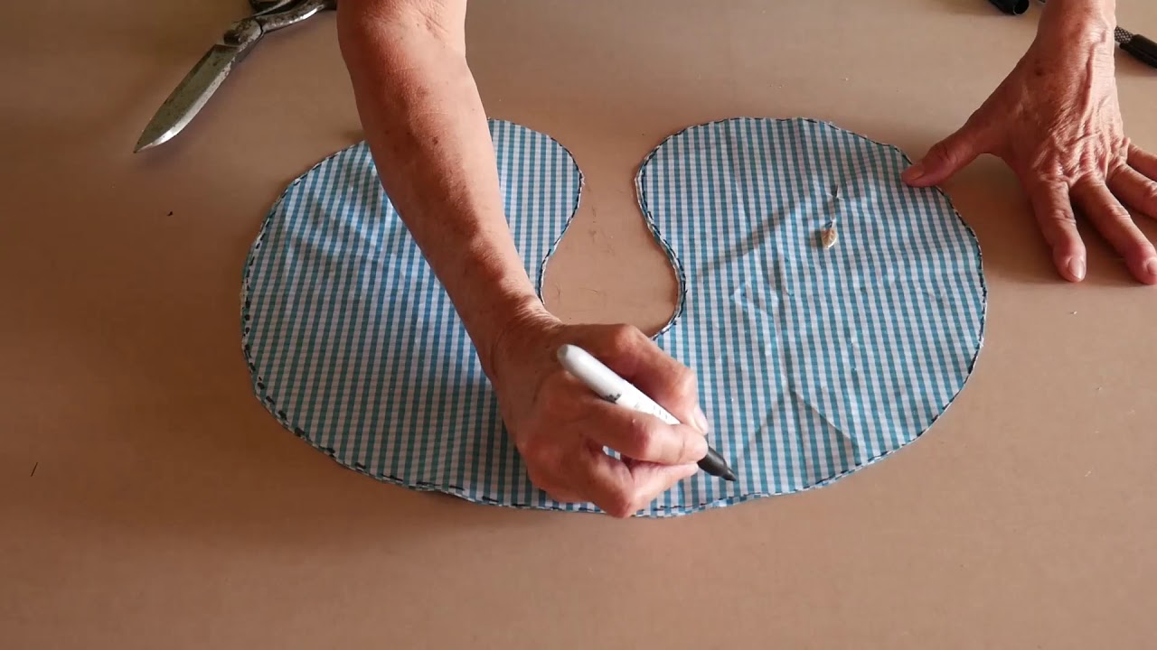 Aprende hacer una almohada de cuello para viaje con patrón incluido