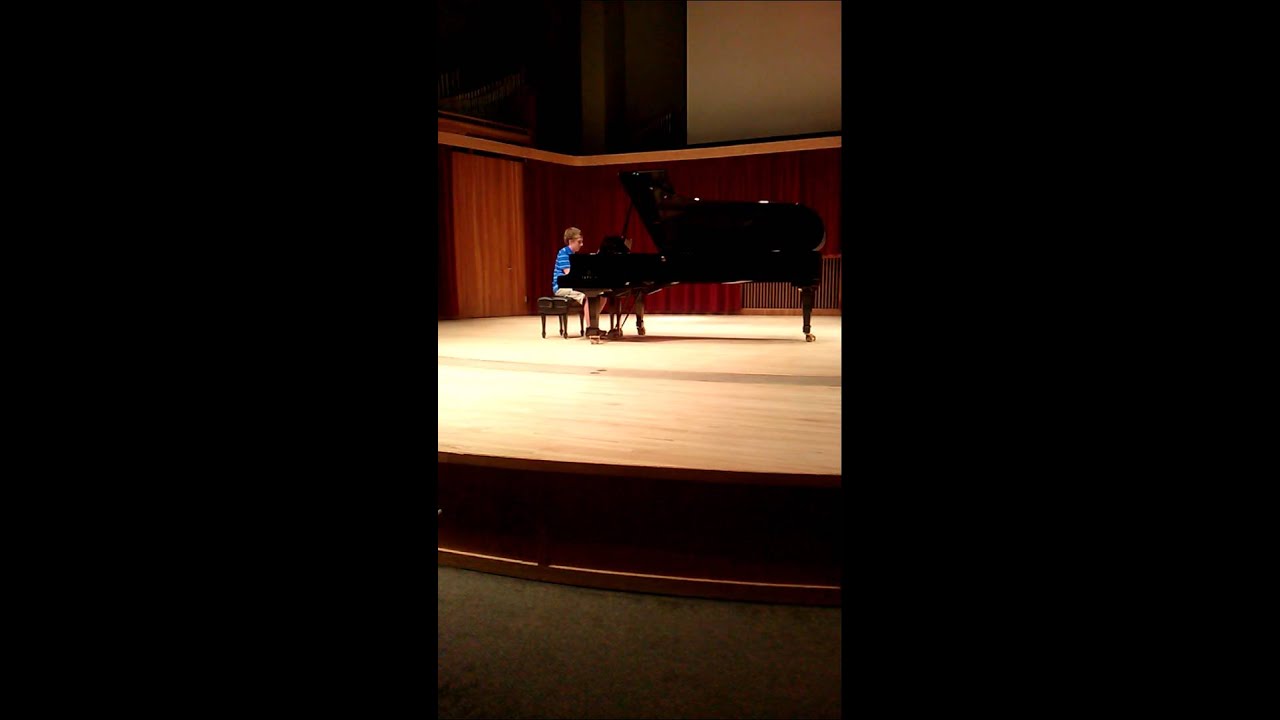 Luke Simons killer piano solo!