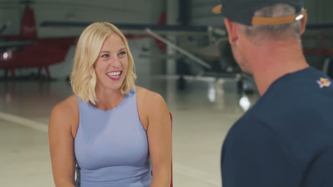 Mon premier vol en avion acrobatique avec Pete Mcleod de Redbull