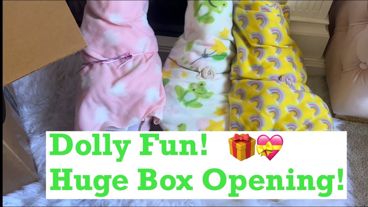 Happy to be back! Unboxing a huge box of dolls!