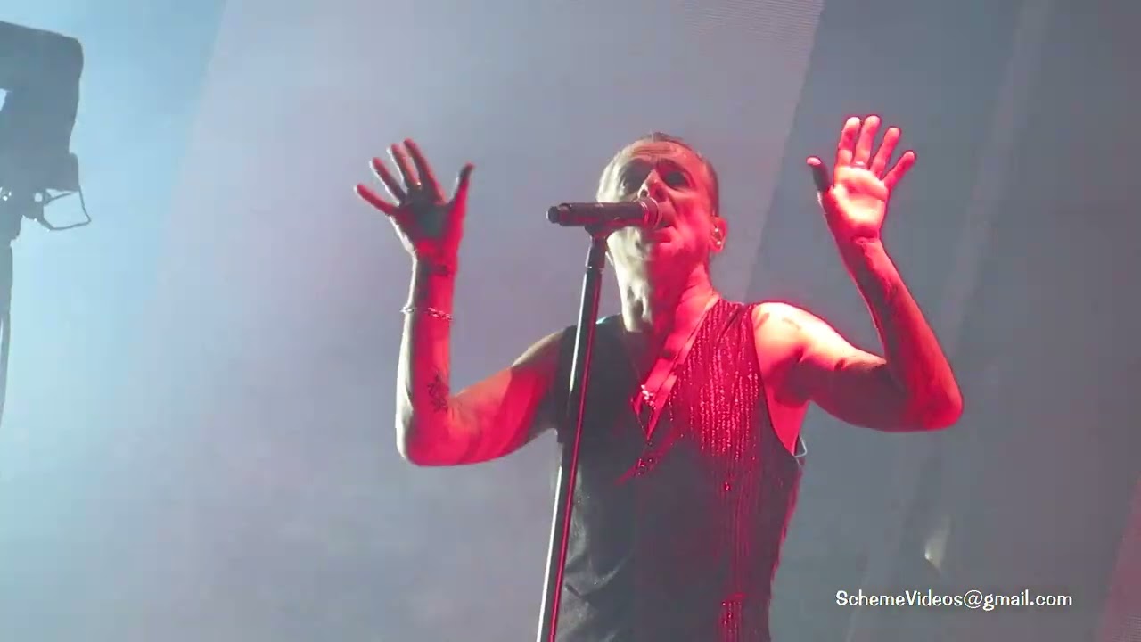 Depeche Mode - PERSONAL JESUS - Madison Square Garden, New York City - 10/28/23
