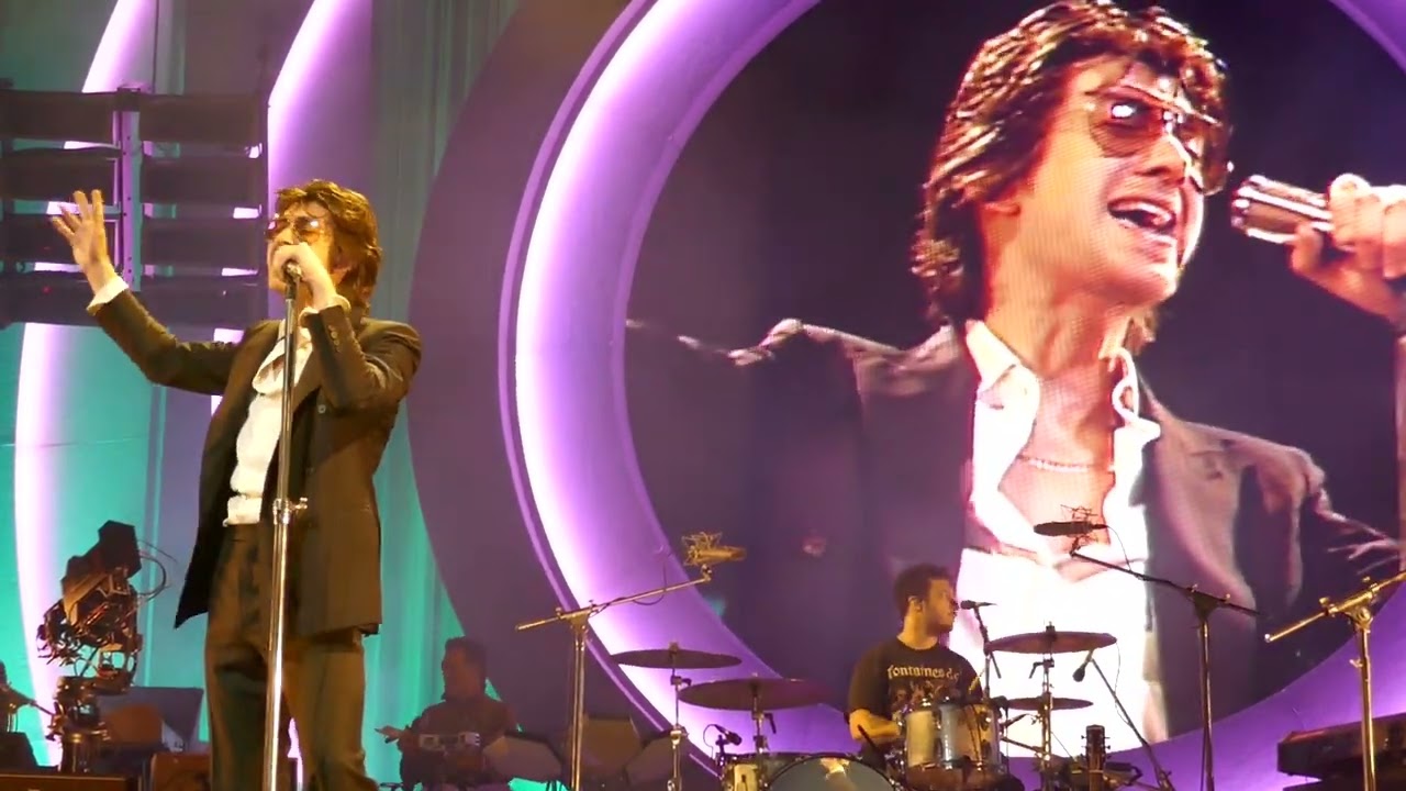 Arctic Monkeys- Tranquility Base Hotel + Casino live @ Chase Center, SF - September 26, 2023