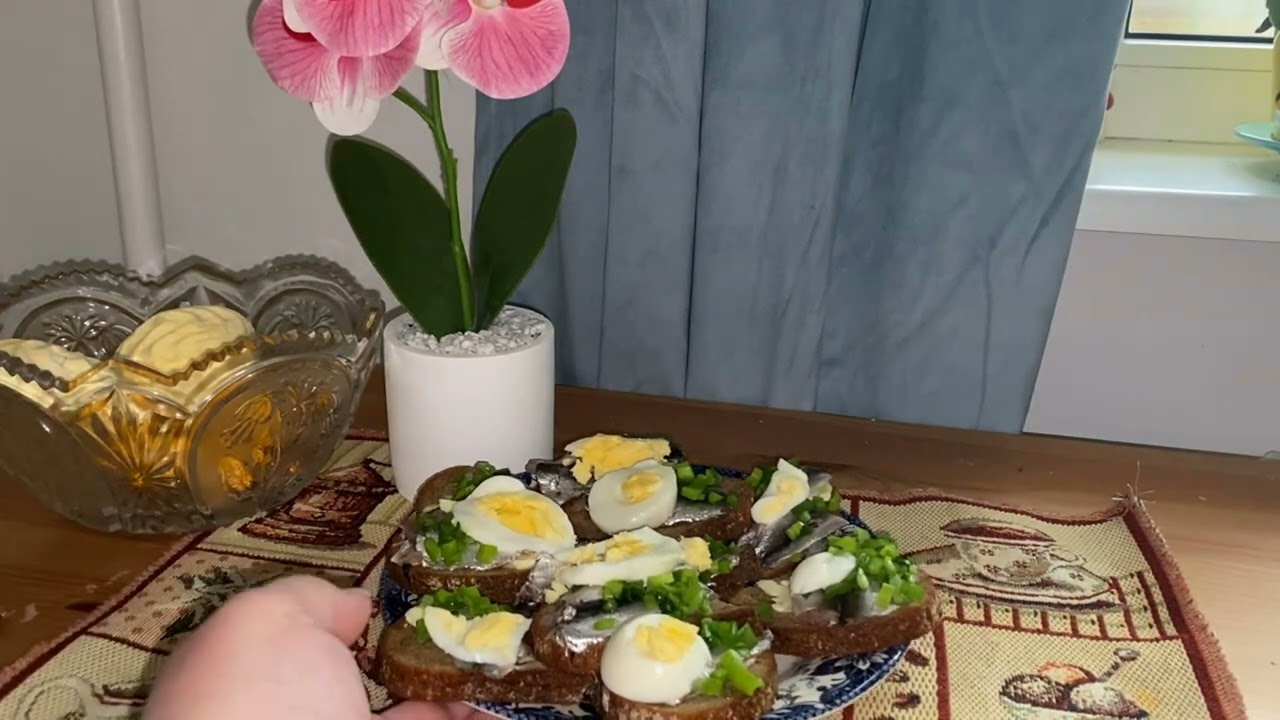 С ДНЕМ РОЖДЕНИЯ, ЭСТОНИЯ! PALJU ÕNNE, EESTI!!! ЗАКУСКА НА ПРАЗДНИК