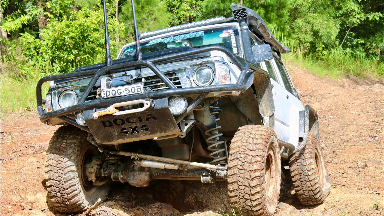 GQ PATROL VS PIPELINE TRACK, NEWNES