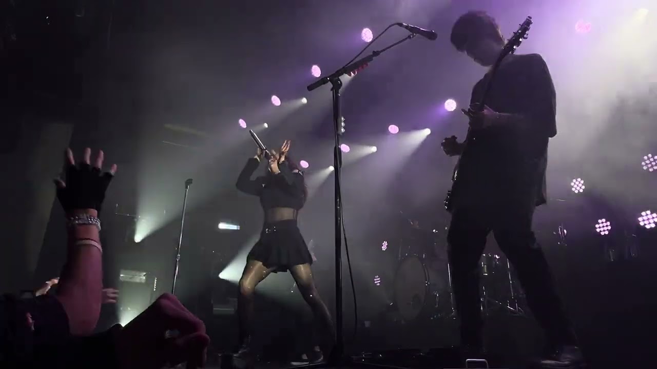 Against The Current - silent stranger - LIVE from Amsterdam 4K