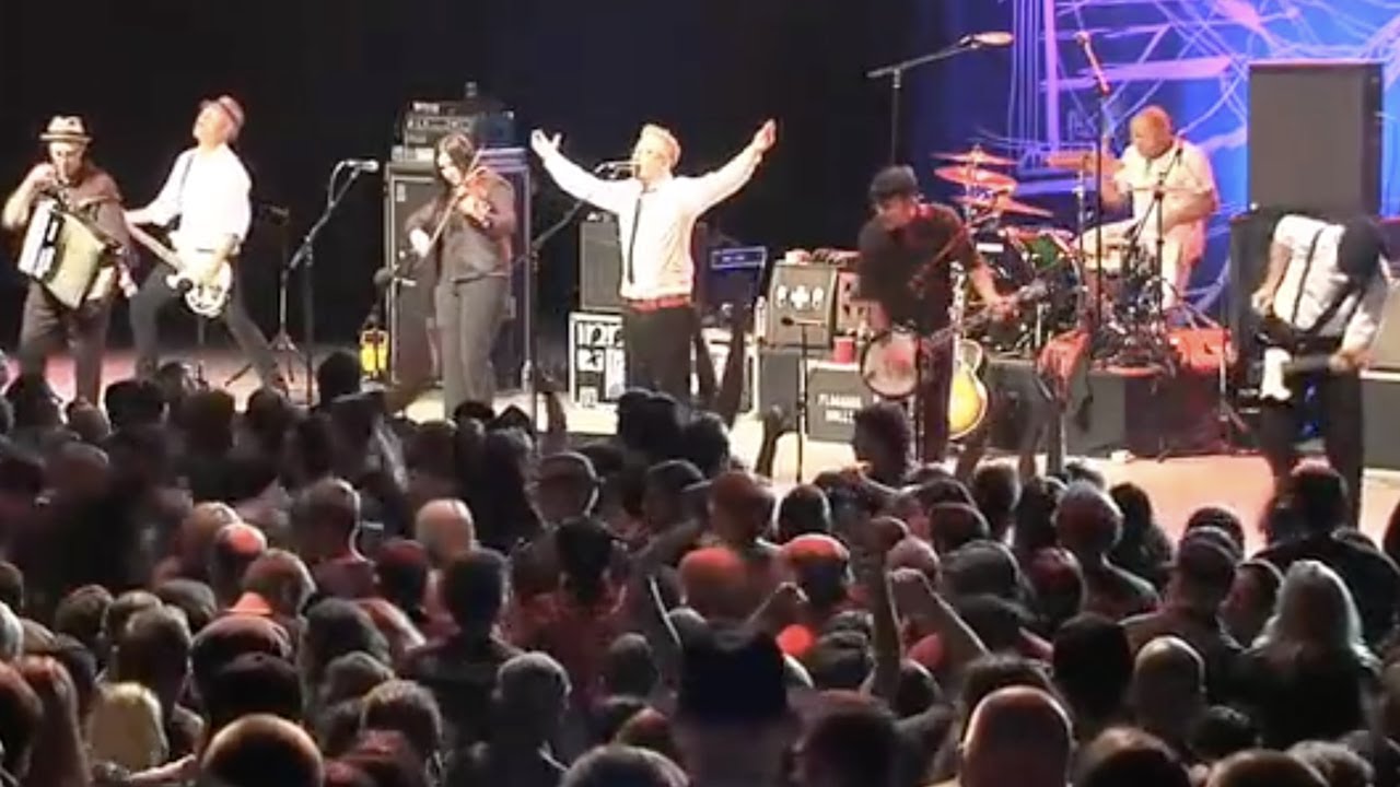 Flogging Molly - The Seven Deadly Sins (Live at the Greek Theatre)