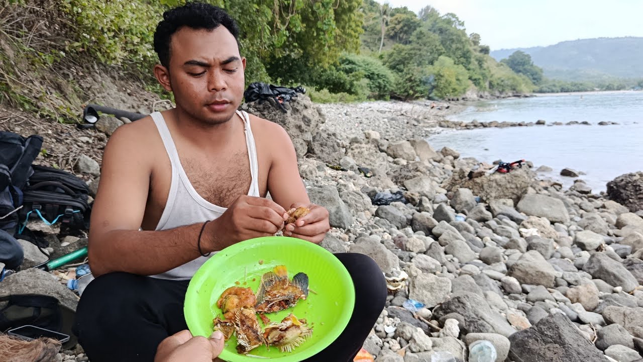 hunting fish with spears exploring uninhabited islands