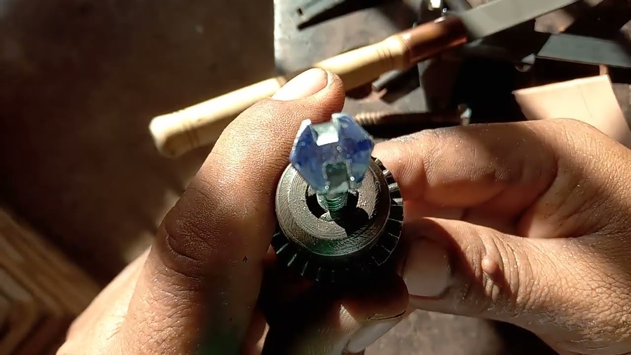 Como fazer pino para balaiado em couro..
