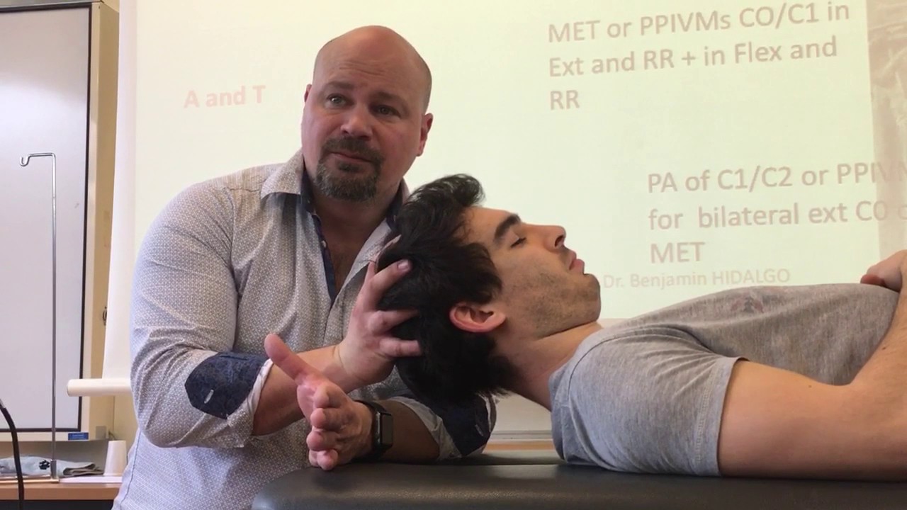 Relachement articulaire et myofascial de la région cervicale superieure (OAA)