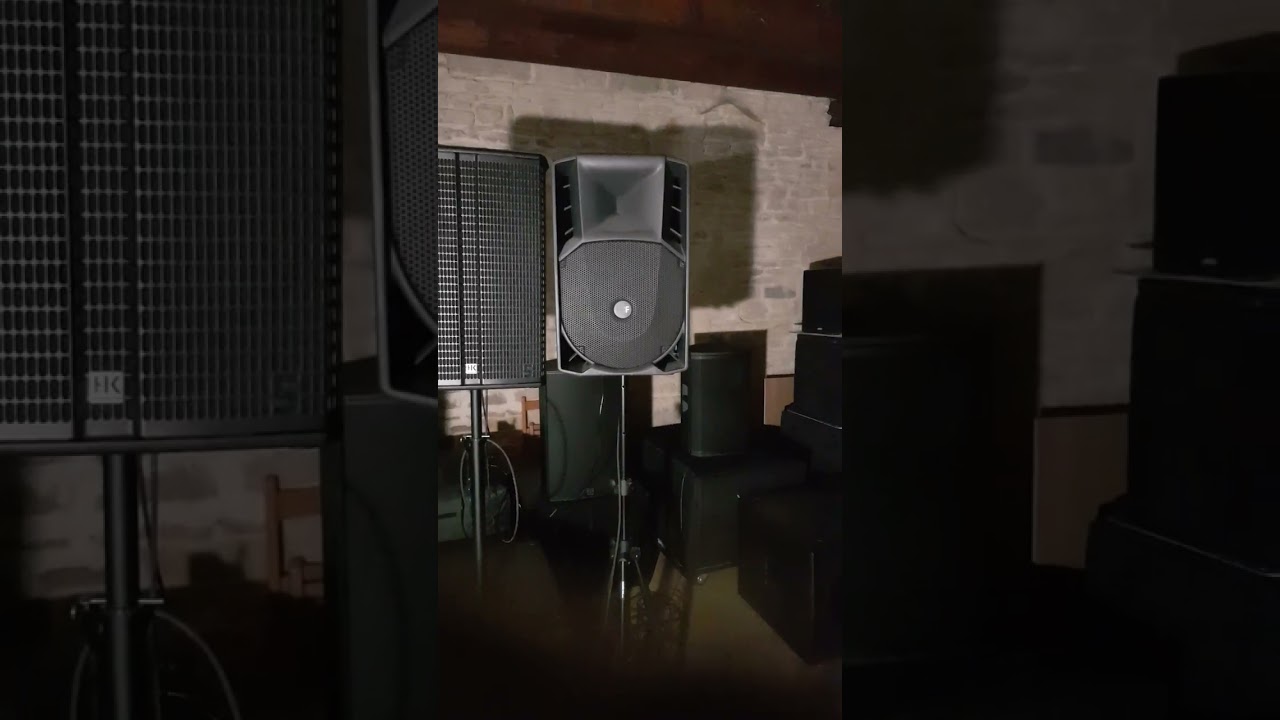 Hk audio Linear5 115 FA mk2 VS RCF 715a mk2 Both with Hk audio 118A sub mk2 Part2