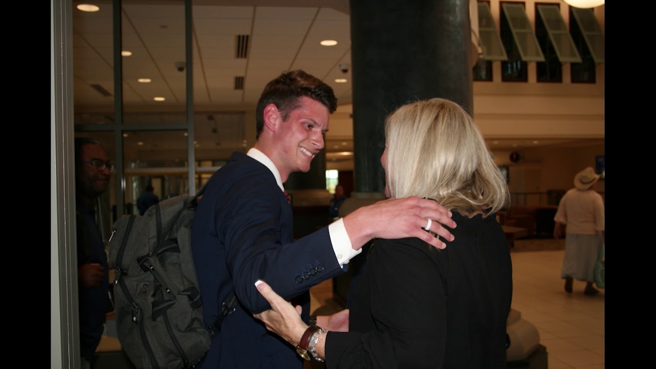 LDS Missionary comes home - Elder Lee Owen