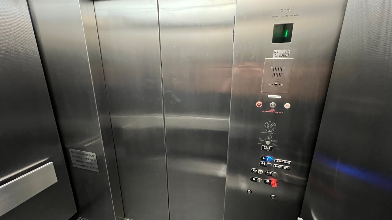 The Surviving 9/11 Elevator! Otis Hydraulic Elevator - Brookfield Place - New York City, NY