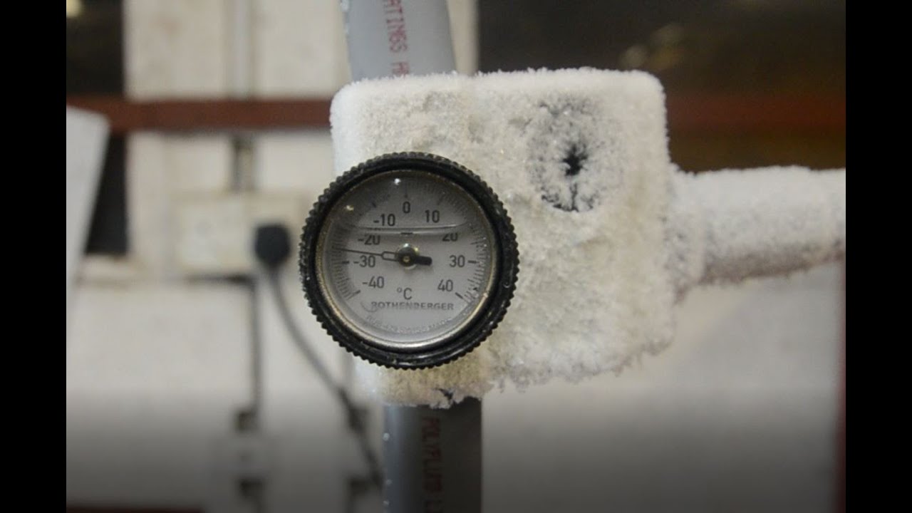 Can you freeze plastic pipe?