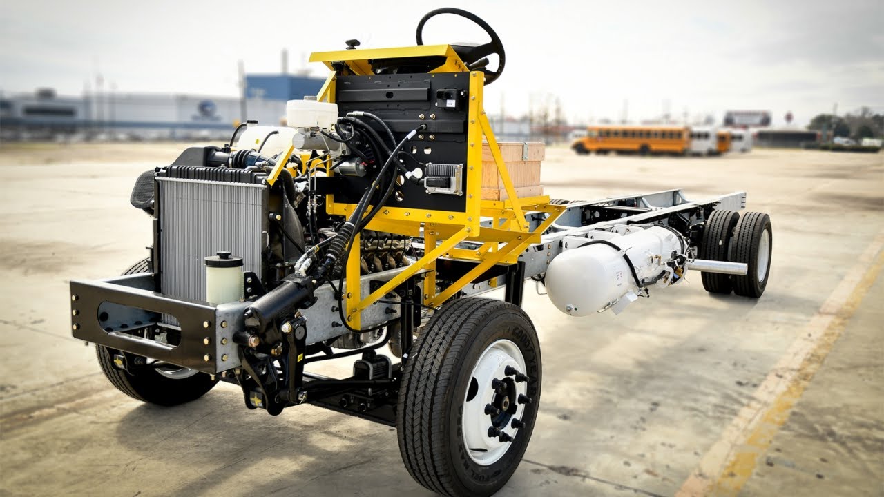 Blue Bird's two new step van chassis: electric and propane