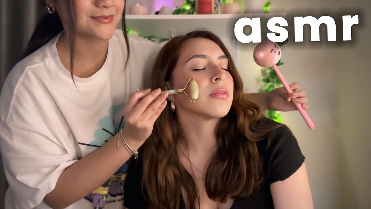 LE HAGO ASMR A UNA ESTUDIANTE 💞 MASAJES RELAJANTES + JUEGO DE CABELLO + MASAJE FACIAL