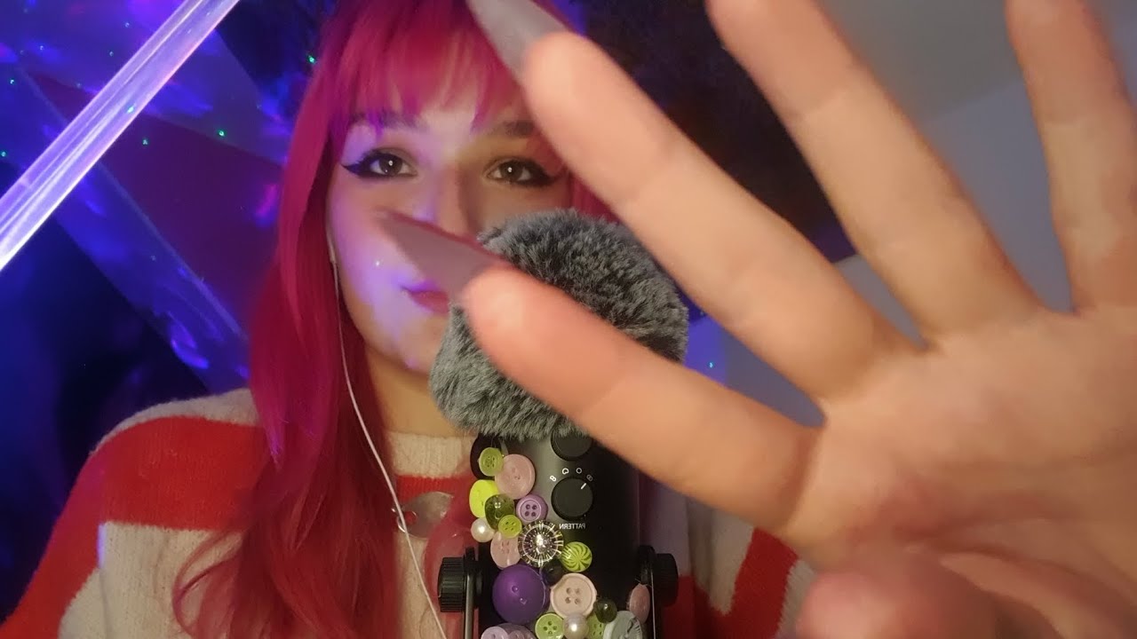 ASMR fluffy mic triggers 💗