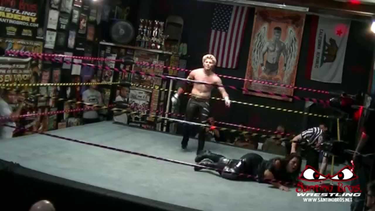 Ruby Raze vs“Charming” Biagio